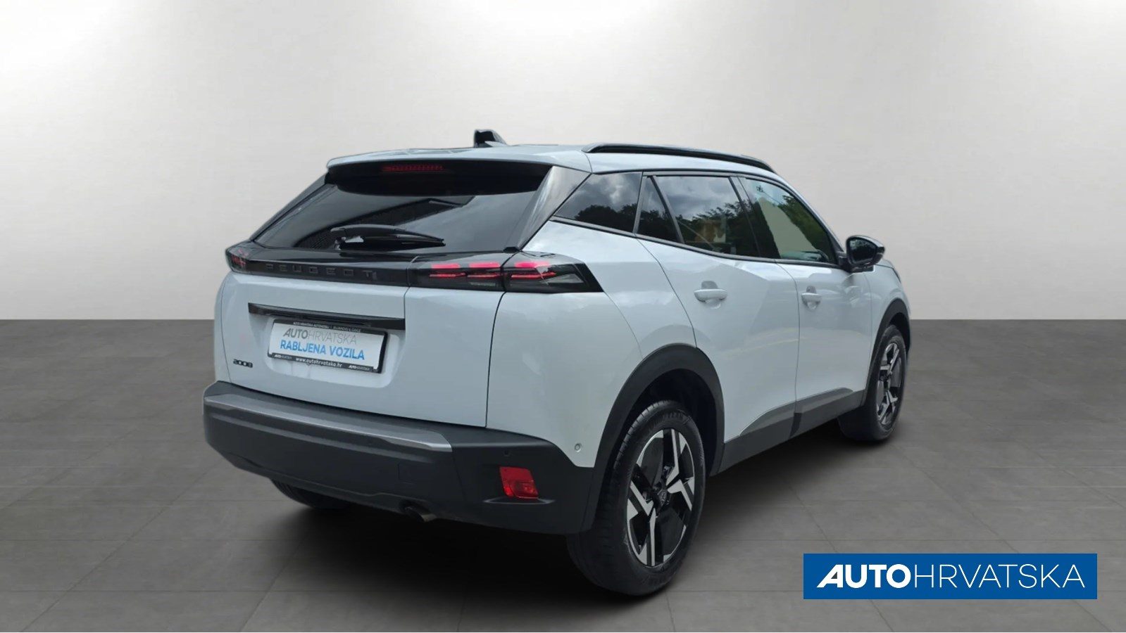 2025 Peugeot 2008 — fotografija 5