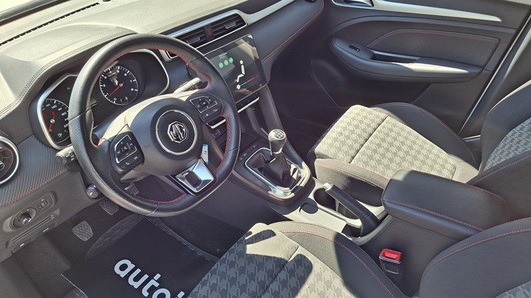 2023 MG ZS — fotografija 5