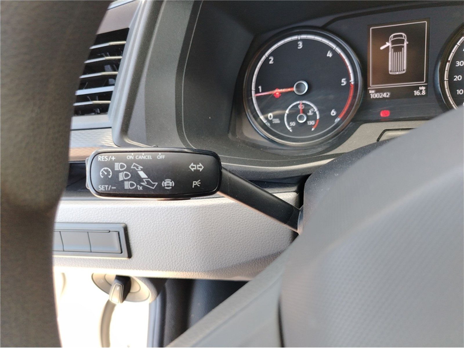 2022 Volkswagen Transporter — fotografija 17