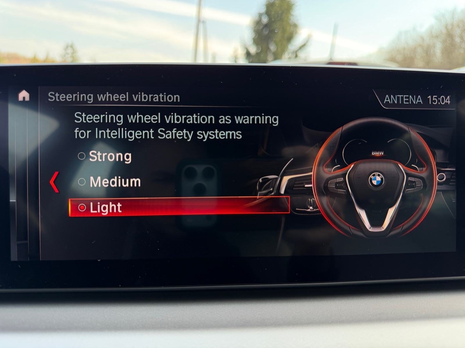 2018 BMW Serija 5 — fotografija 22