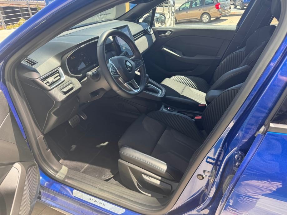 2024 Renault Clio — fotografija 12