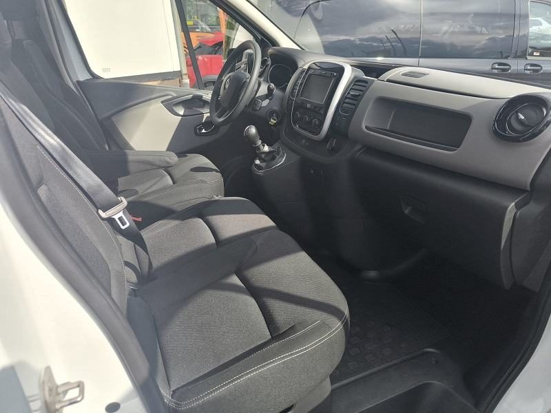2019 Renault Trafic — fotografija 10