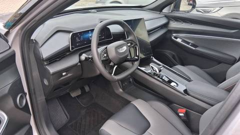 2026 Geely Cityray — sličica 9