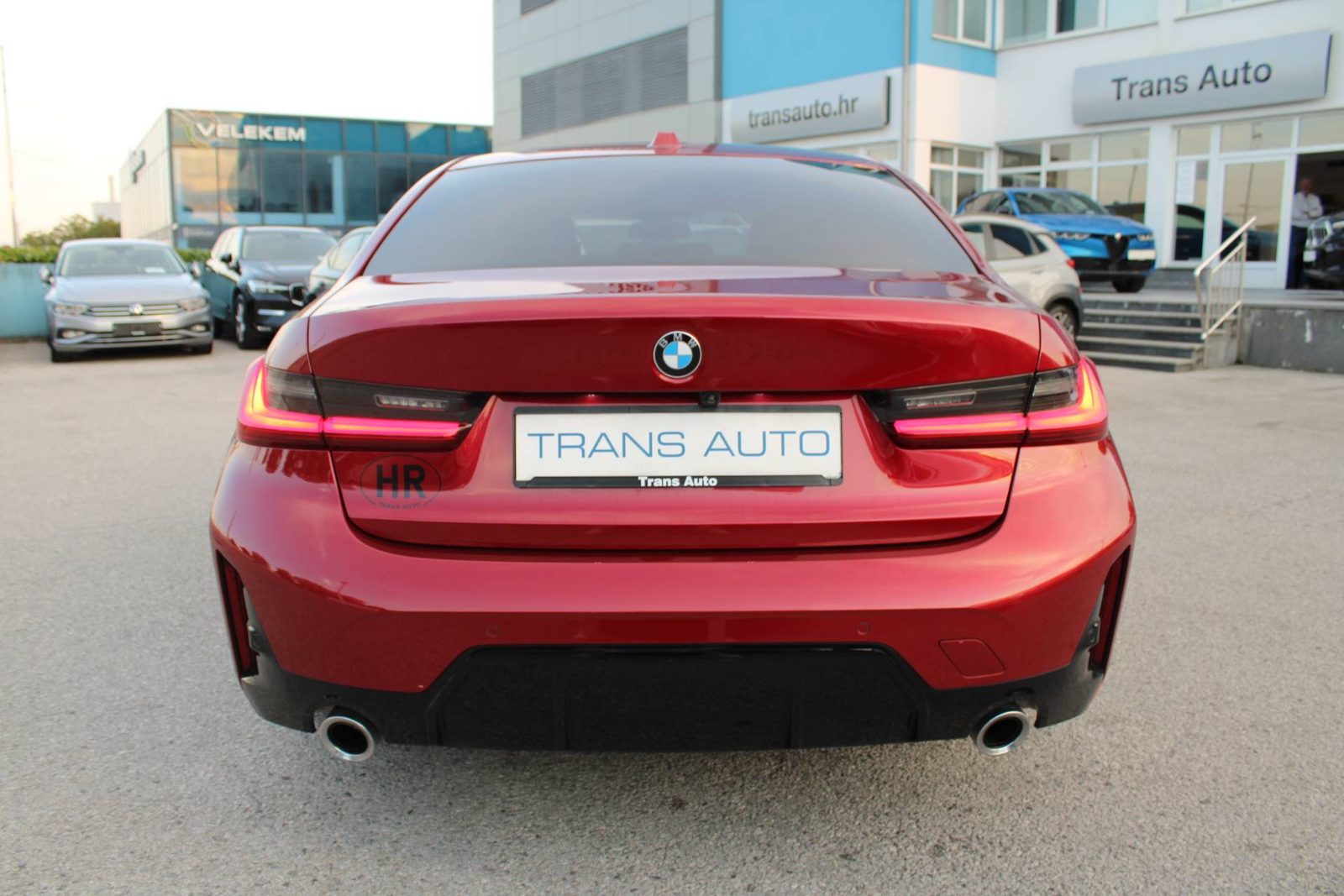 2025 BMW Serija 3 — fotografija 6