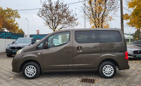 2013 Nissan Nv200 — sličica 2