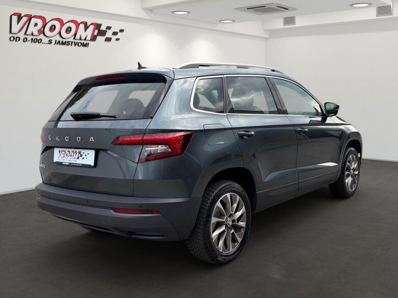 2021 Škoda Karoq — fotografija 3