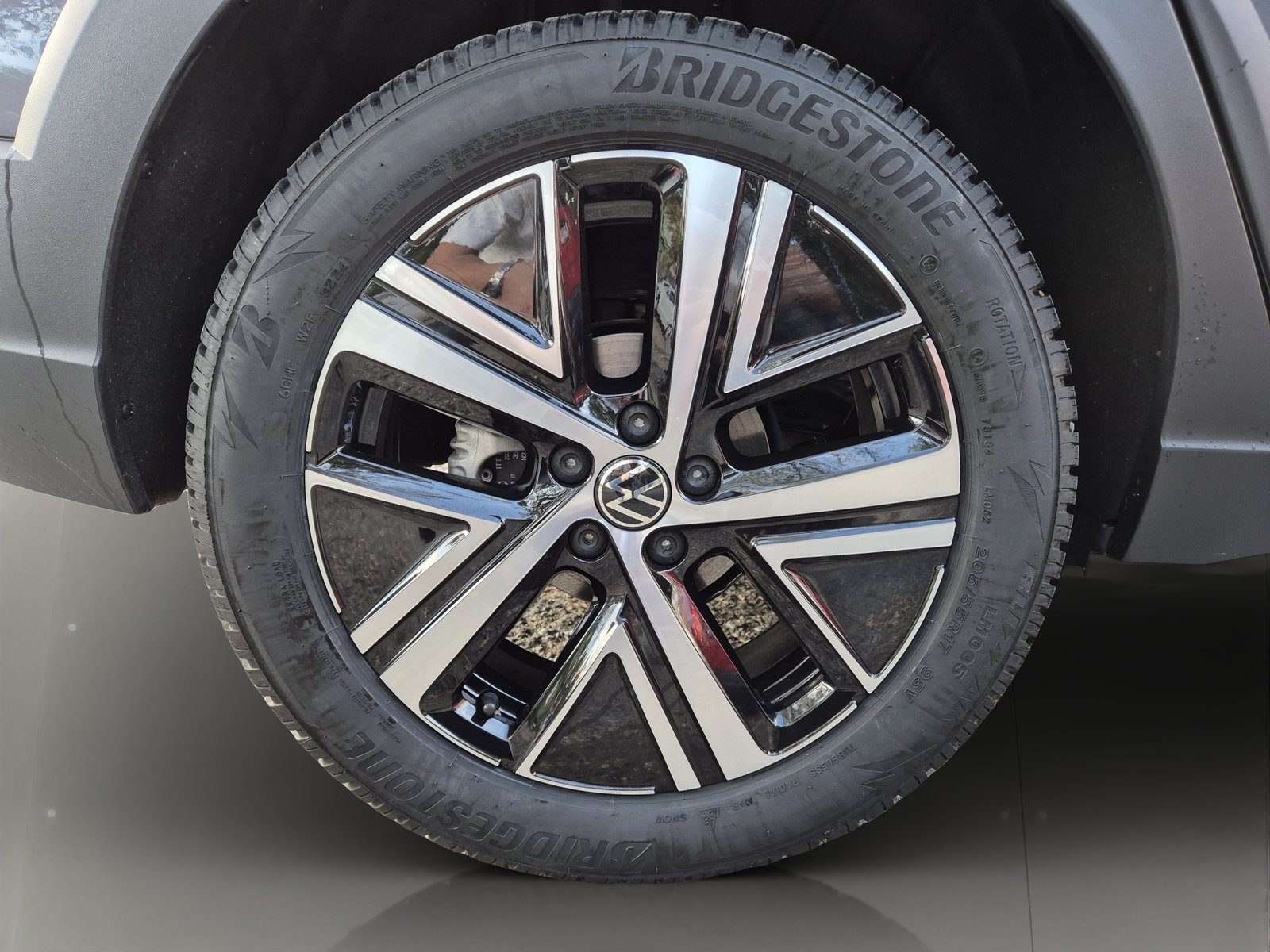 2024 Volkswagen Taigo — fotografija 9