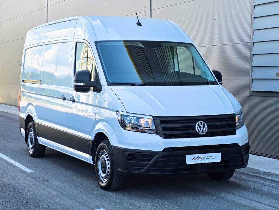 2023 Volkswagen Furgon — fotografija 4