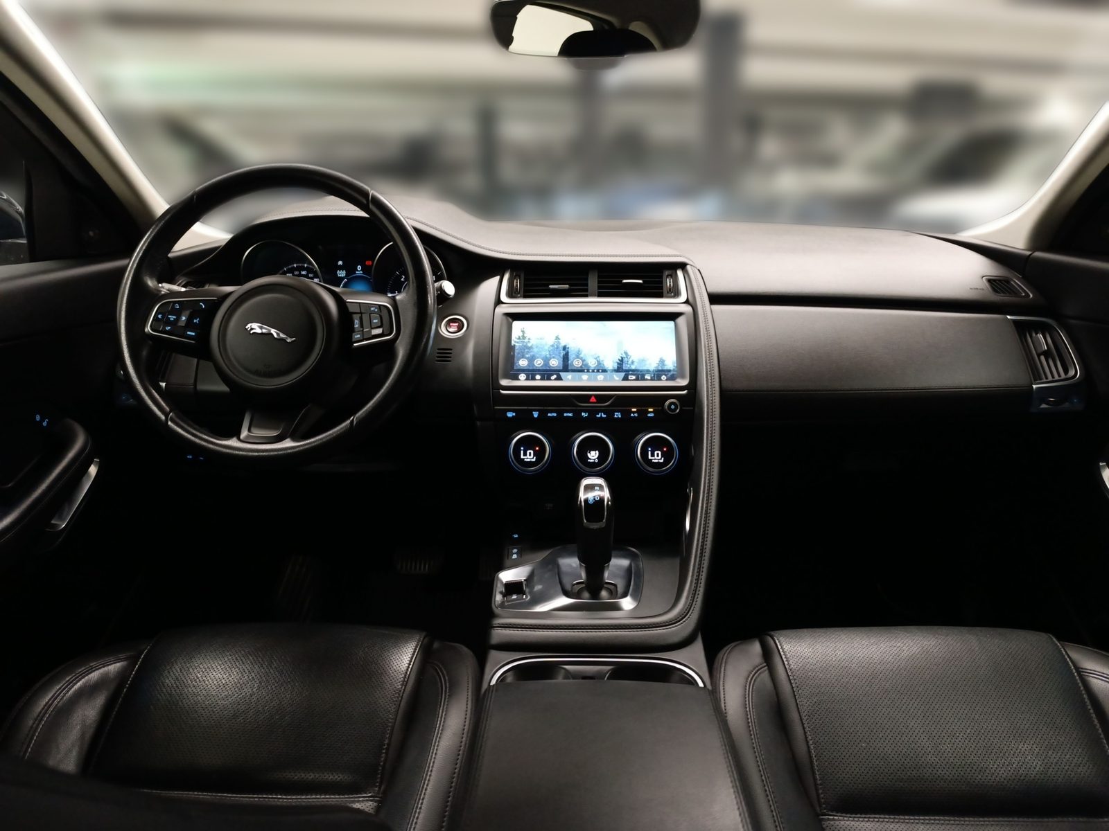2021 Jaguar E-Pace — fotografija 19