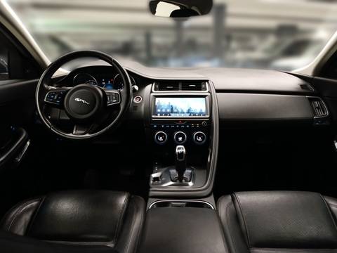 2021 Jaguar E-Pace — sličica 19