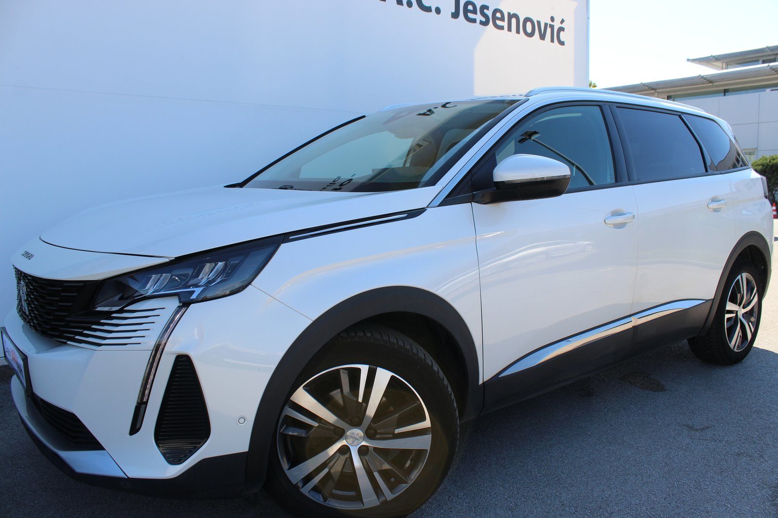 2021 Peugeot 5008 — fotografija 7