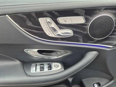 2020 Mercedes-Benz E-klasa — sličica 21