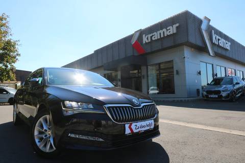 2022 Škoda Superb — sličica 18