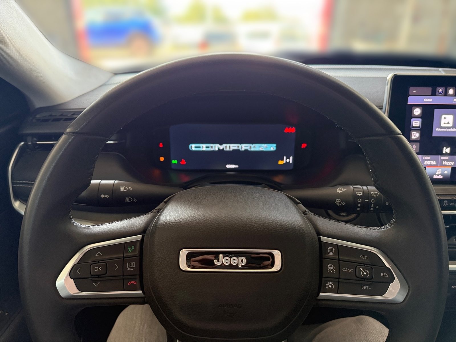 2023 Jeep Compass — fotografija 17