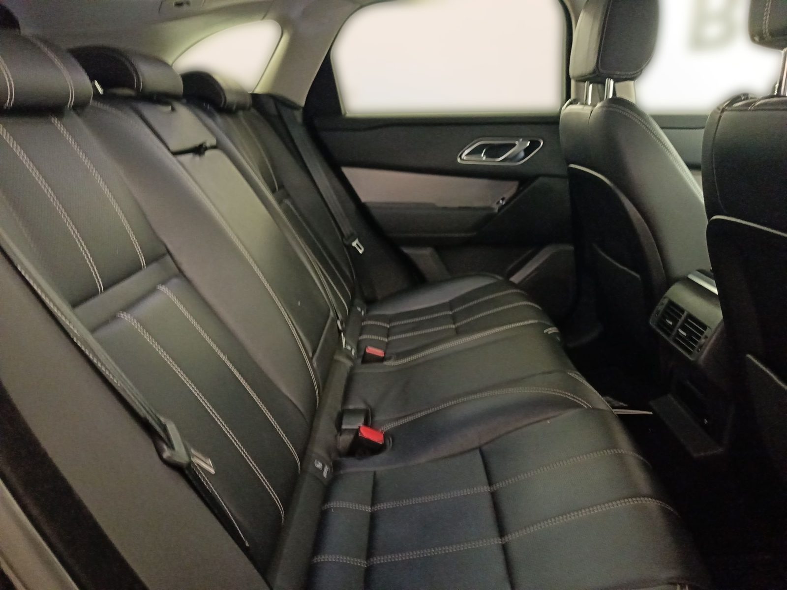 2019 Land Rover Range Rover Velar — fotografija 21