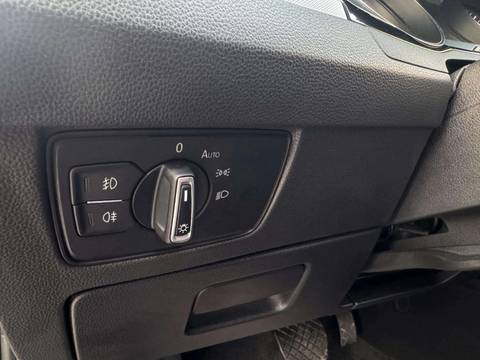 2019 Volkswagen Passat — sličica 22