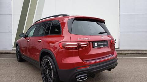 2025 Mercedes-Benz GLB AMG Line — sličica 3