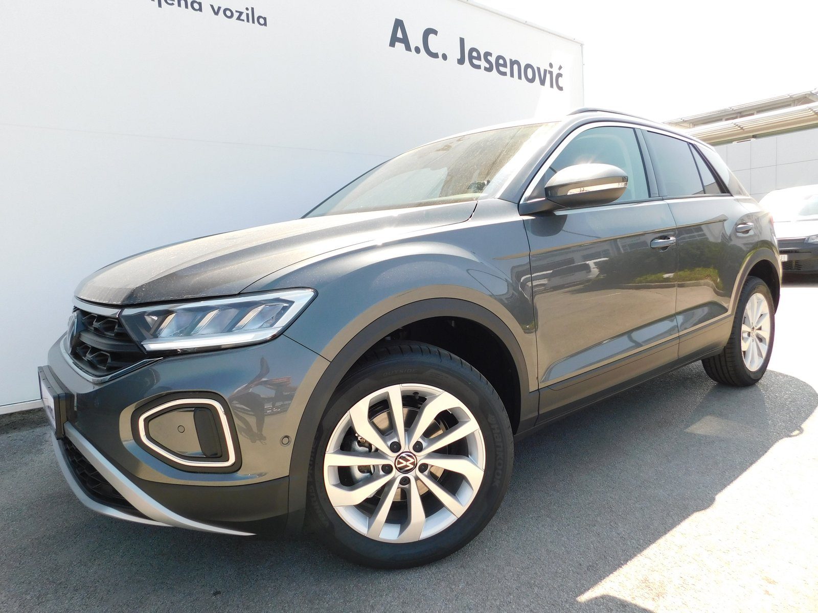 2025 Volkswagen T-Roc — fotografija 7