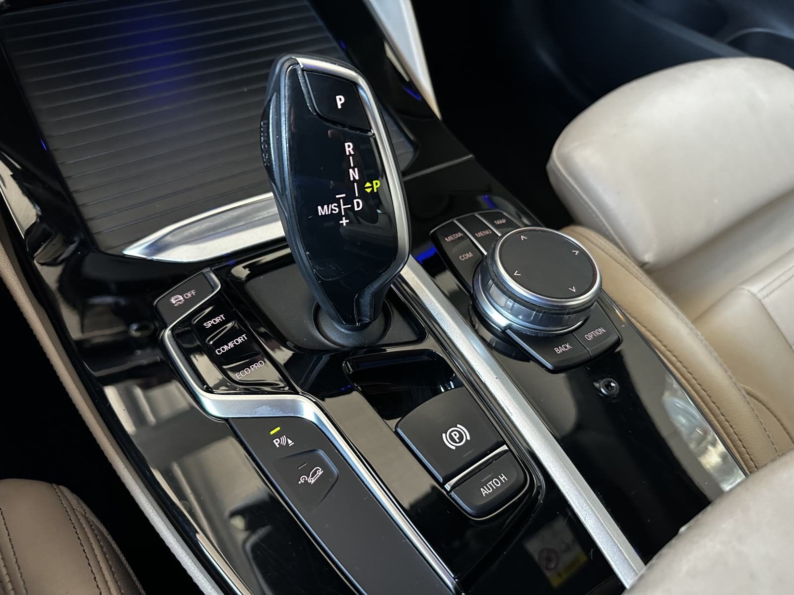 2019 BMW X4 xLine — fotografija 10