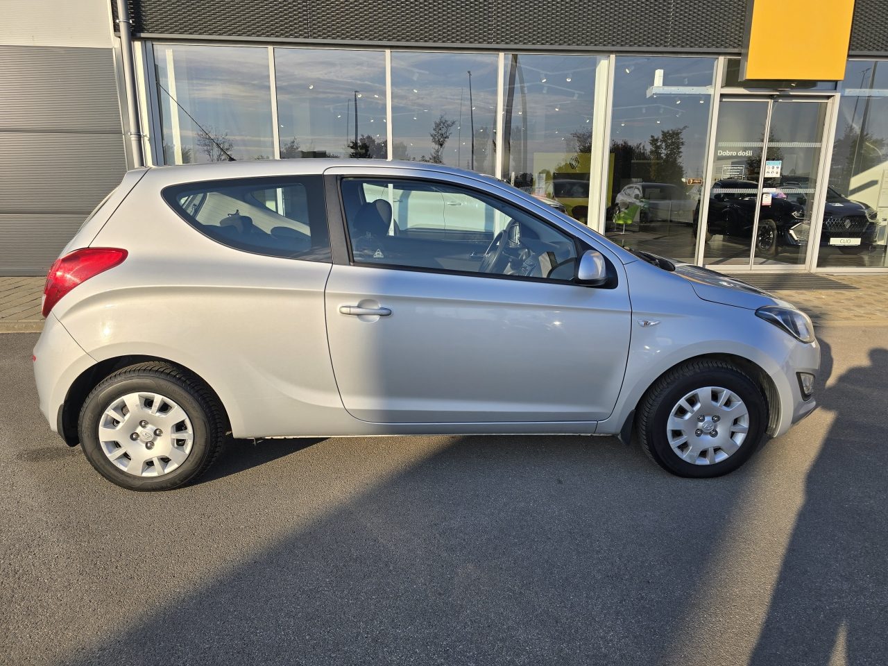 2013 Hyundai i20 — fotografija 3