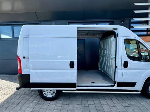 2022 Opel Movano — sličica 7