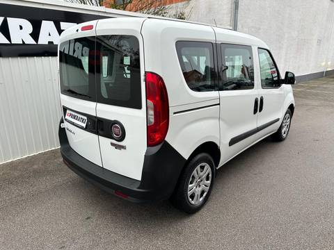 2022 Fiat Doblo — sličica 11