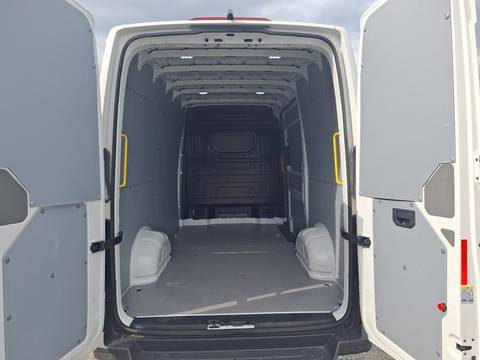 2025 Volkswagen Crafter — sličica 8