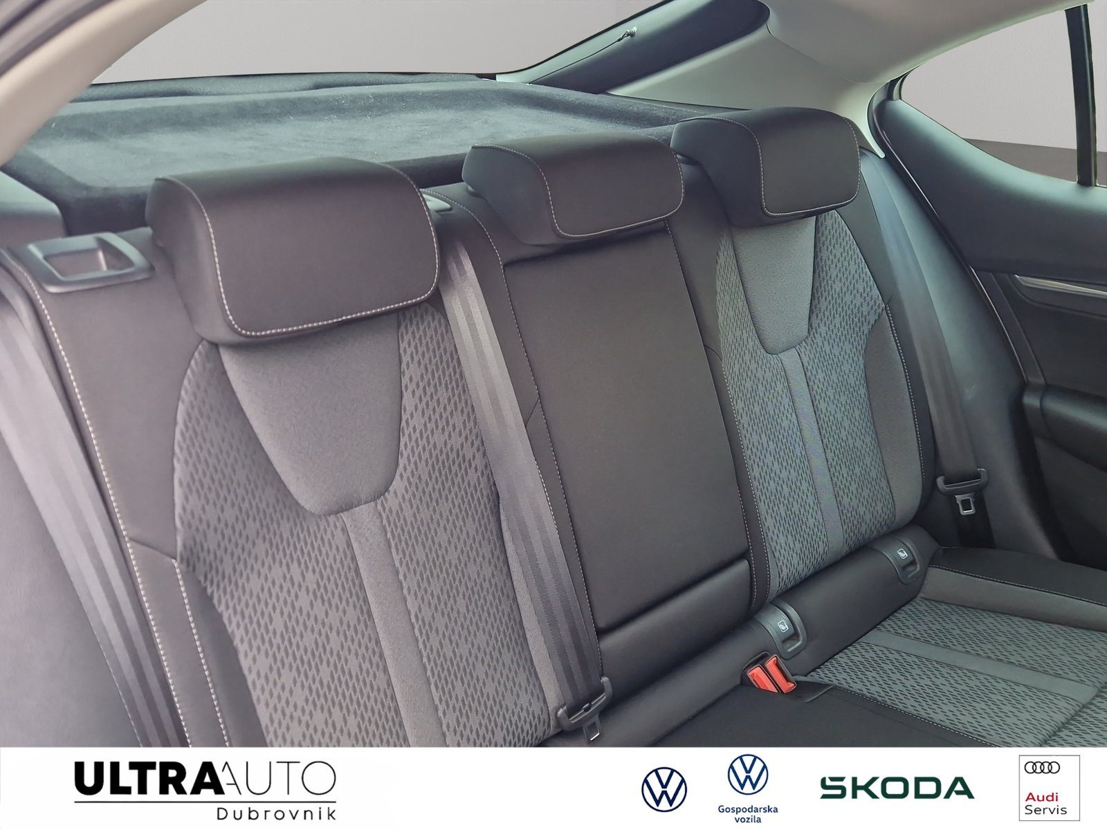 2023 Škoda Octavia — fotografija 17