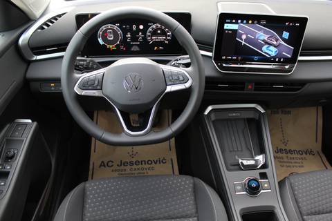 2026 Volkswagen T-Roc — sličica 9