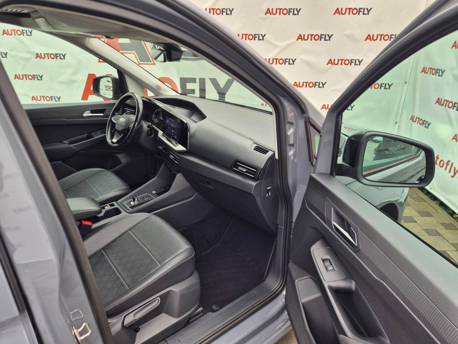 2022 Ford Tourneo Connect — fotografija 13