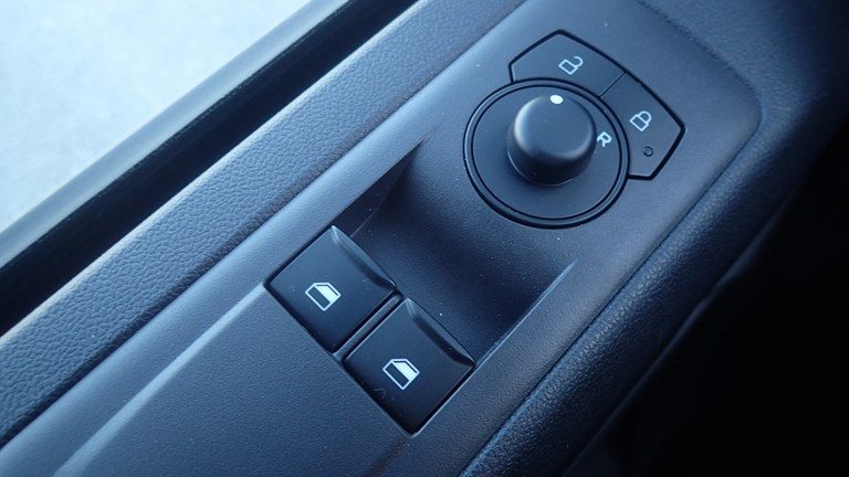 2025 Ford Transit — fotografija 19