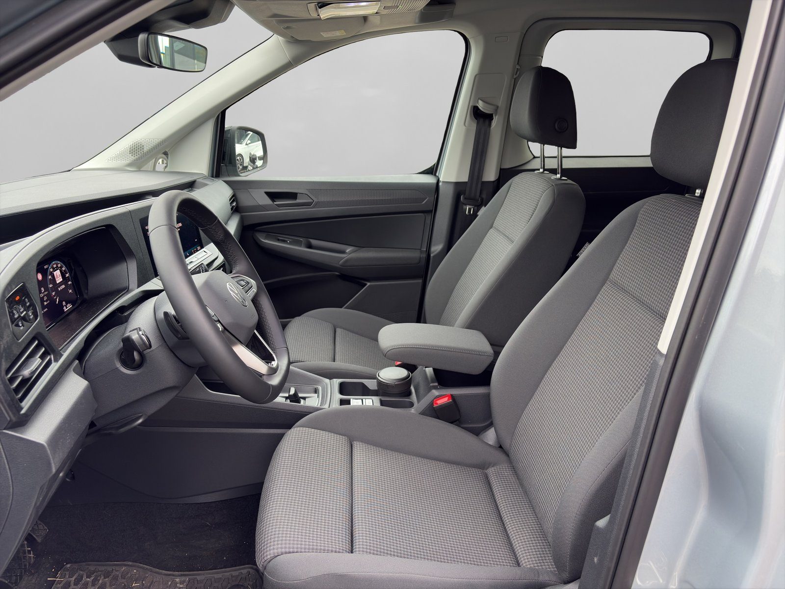 2025 Volkswagen Caddy — fotografija 9