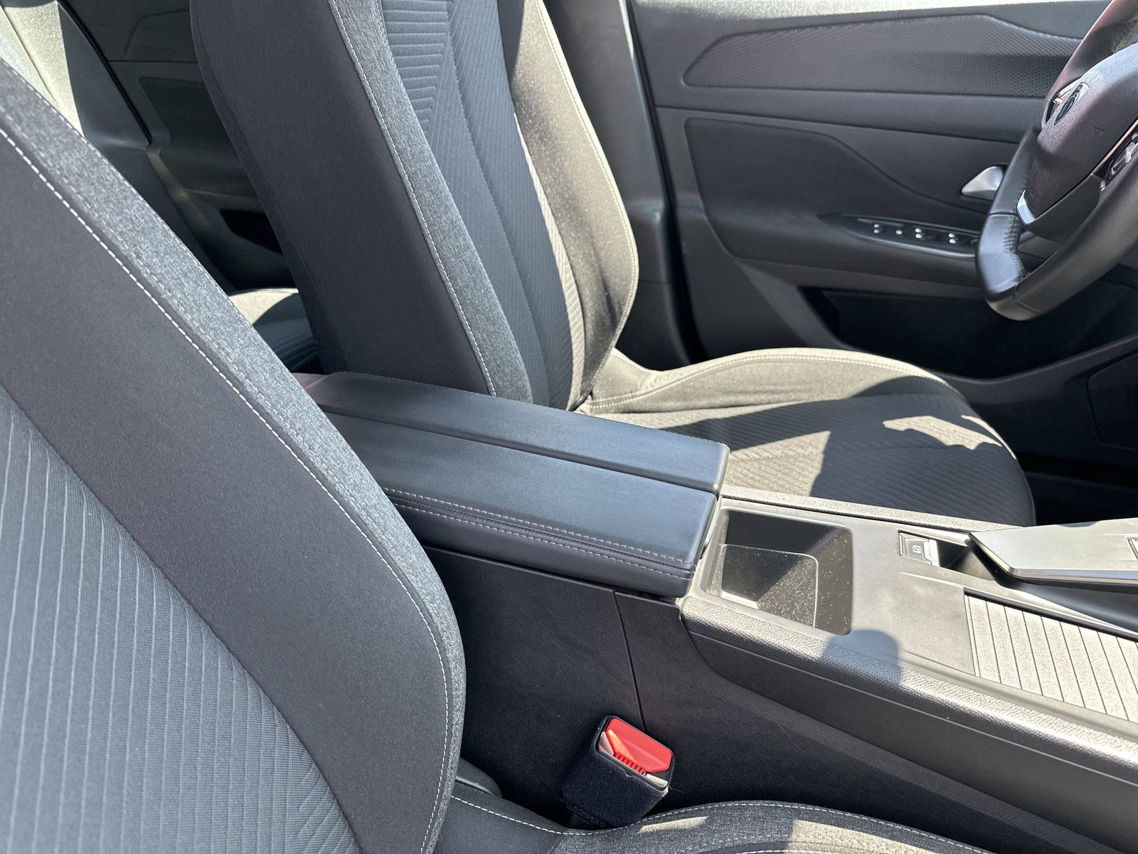 2022 Peugeot 308 — fotografija 20