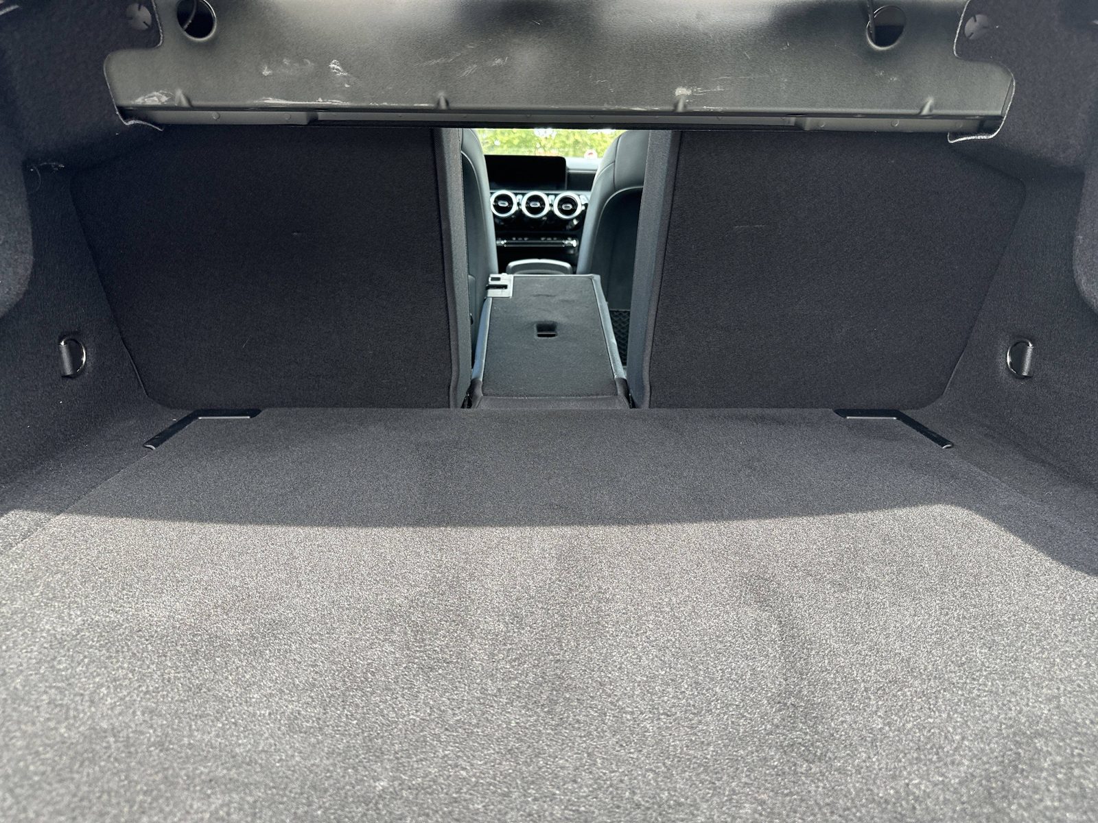 2021 Mercedes-Benz A-klasa — fotografija 23