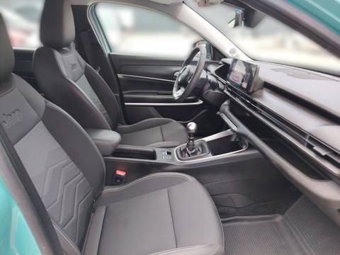 2023 Jeep Avenger — sličica 23