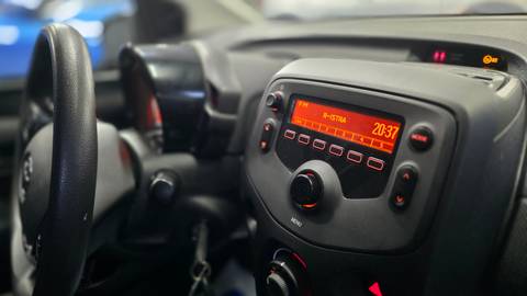 2022 Toyota Aygo — sličica 23