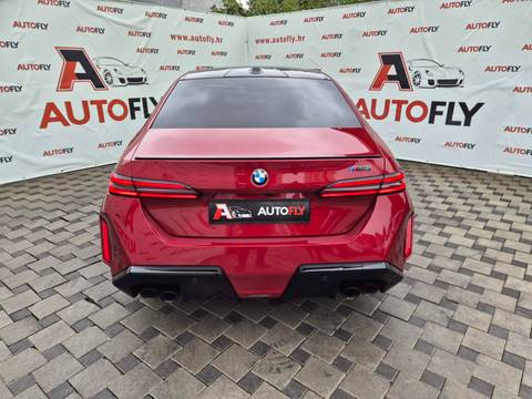 2025 BMW M5 — sličica 7