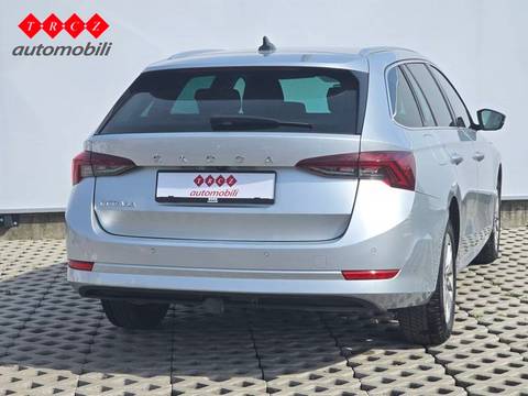 2020 Škoda Octavia — sličica 3