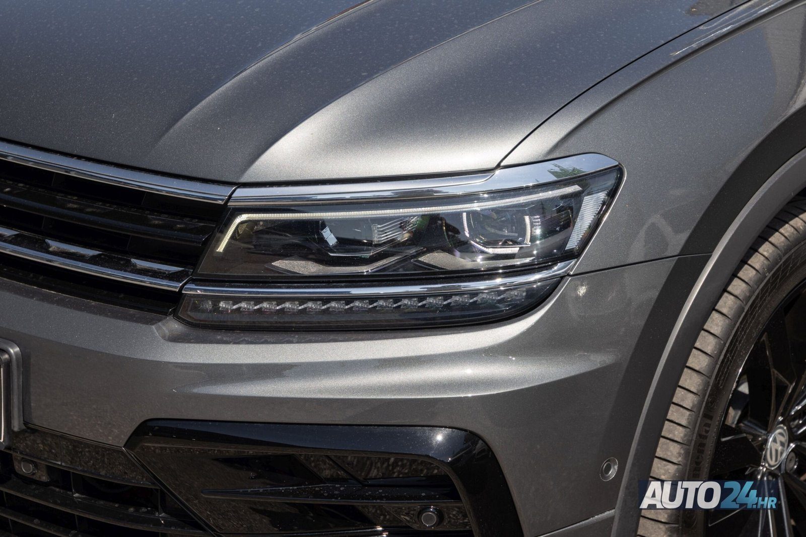 2020 Volkswagen Tiguan R-Line — fotografija 12