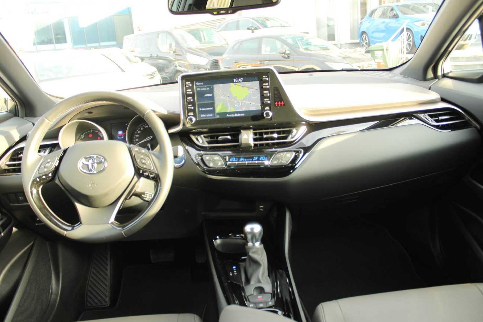 2021 Toyota C-HR — fotografija 14