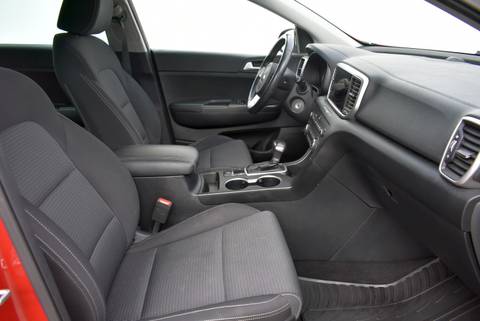 2021 Kia Sportage — sličica 6