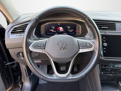 2023 Volkswagen Tiguan Allspace — sličica 10