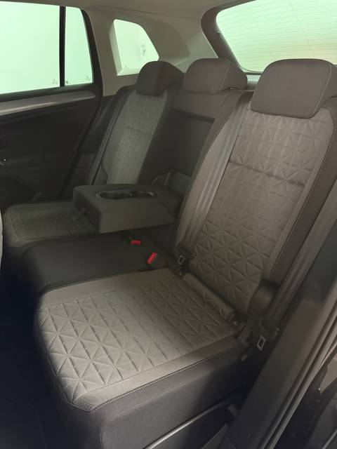 2022 Volkswagen Tiguan — sličica 28