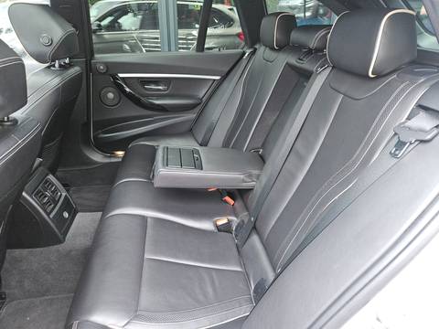2015 BMW Serija 3 — sličica 20