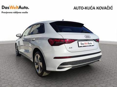 2025 Audi A3 Sportback S line — sličica 3