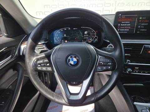 2021 BMW Serija 5 — sličica 10