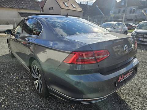 2015 Volkswagen Passat — sličica 7