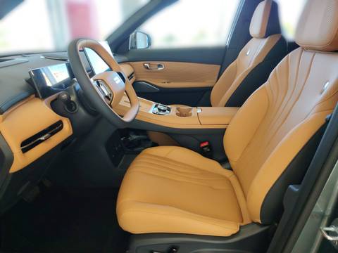 2026 Geely Starray EM-i — sličica 9