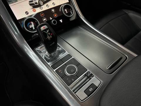 2017 Land Rover Range Rover Sport — sličica 11