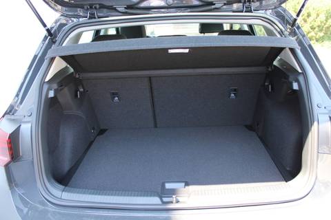 2026 Volkswagen Golf — sličica 14